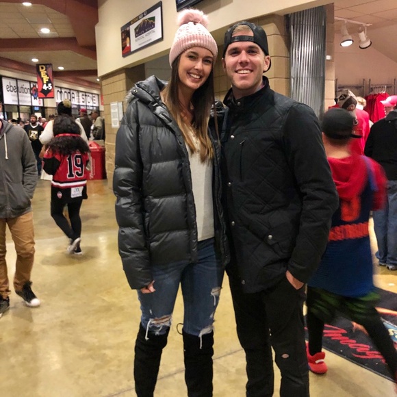 ✨Meet Your Posher ✨ - Picture 5 of 16